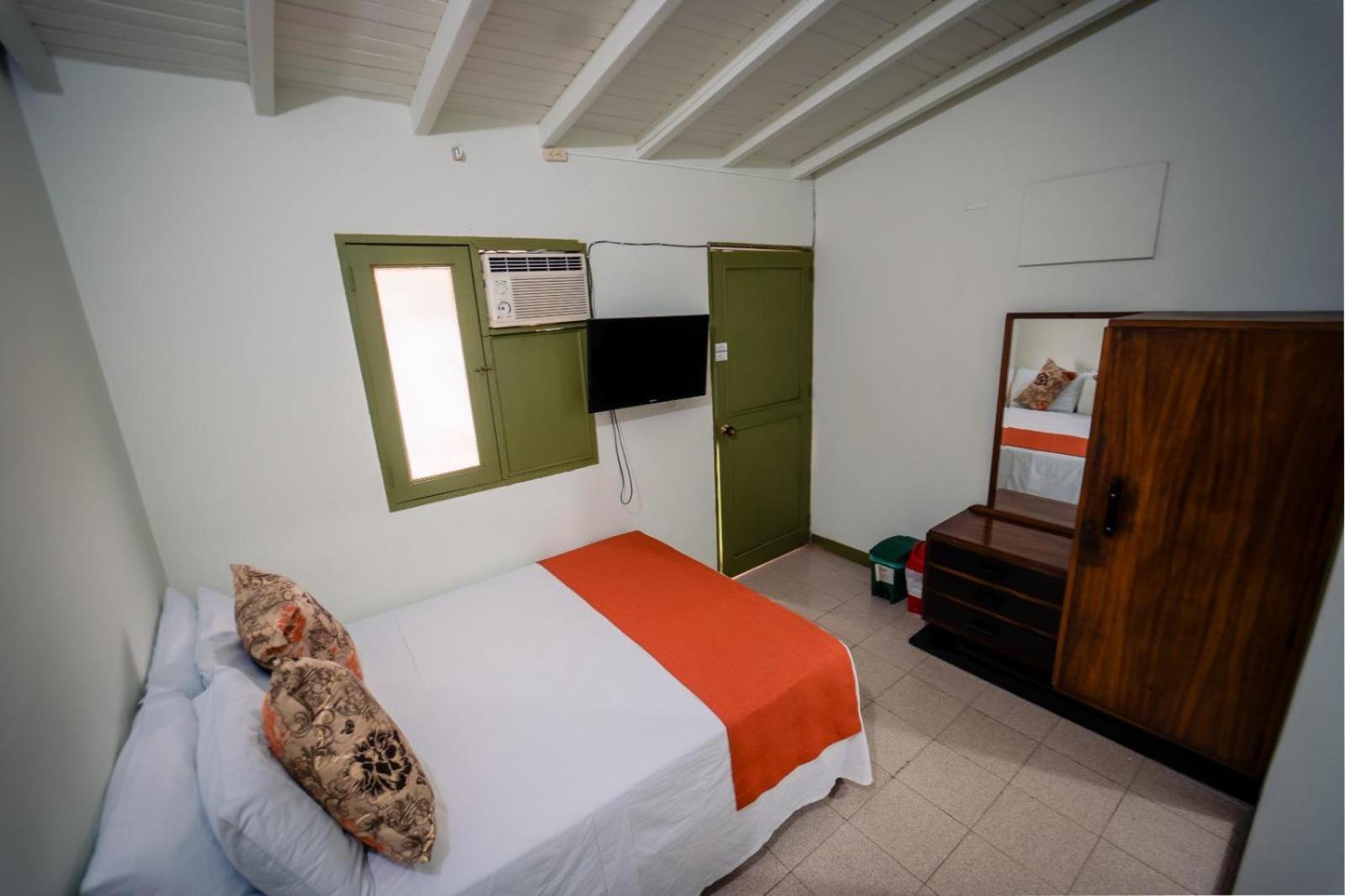 Hosteria De La Plaza Menor Santa Fe de Antioquia Buitenkant foto