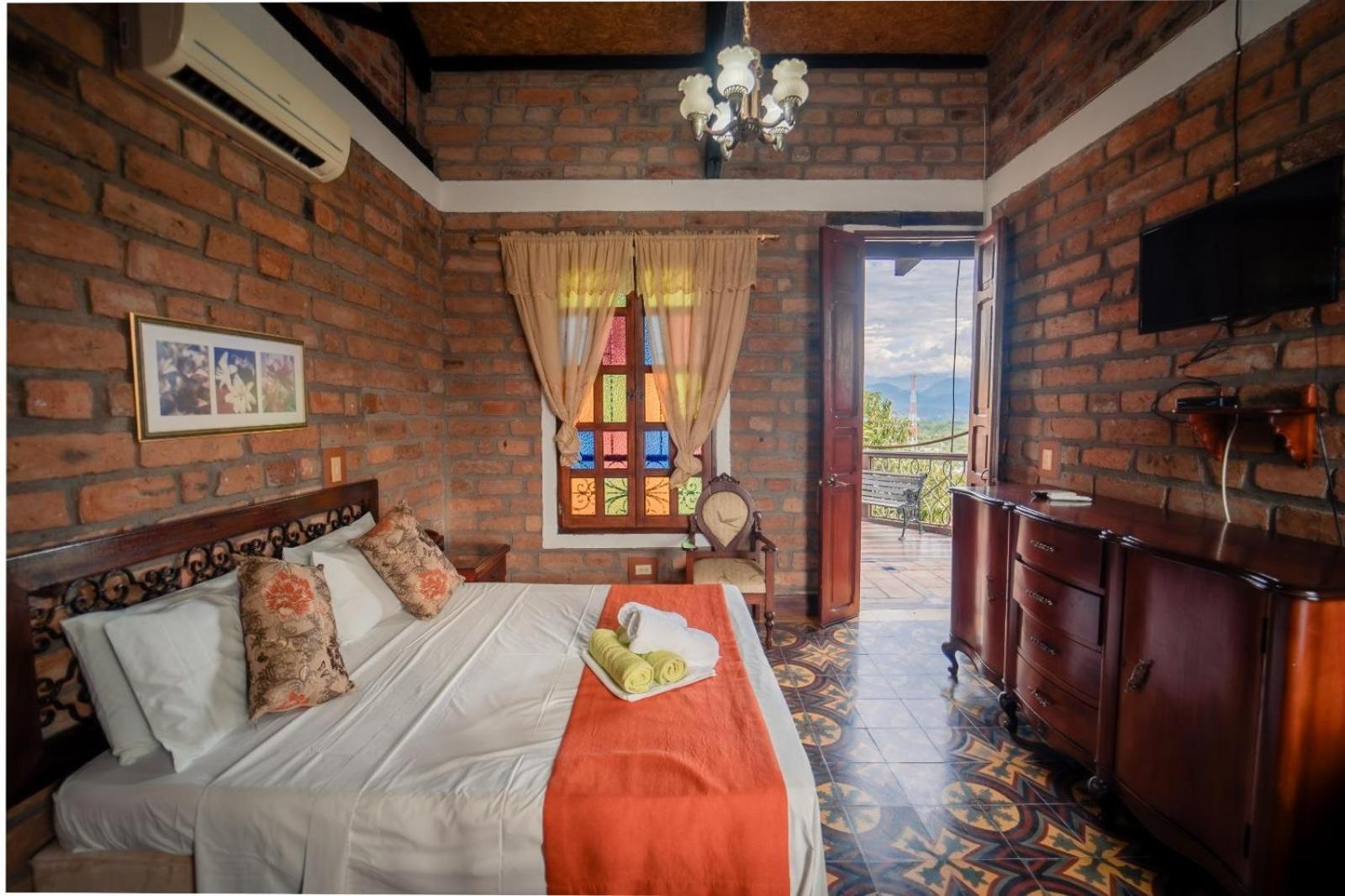 Hosteria De La Plaza Menor Santa Fe de Antioquia Buitenkant foto